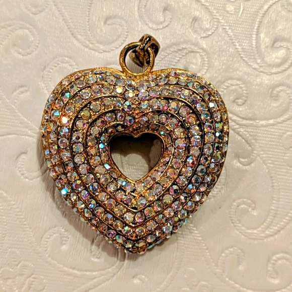 Heart Pendant - Picture 1 of 5